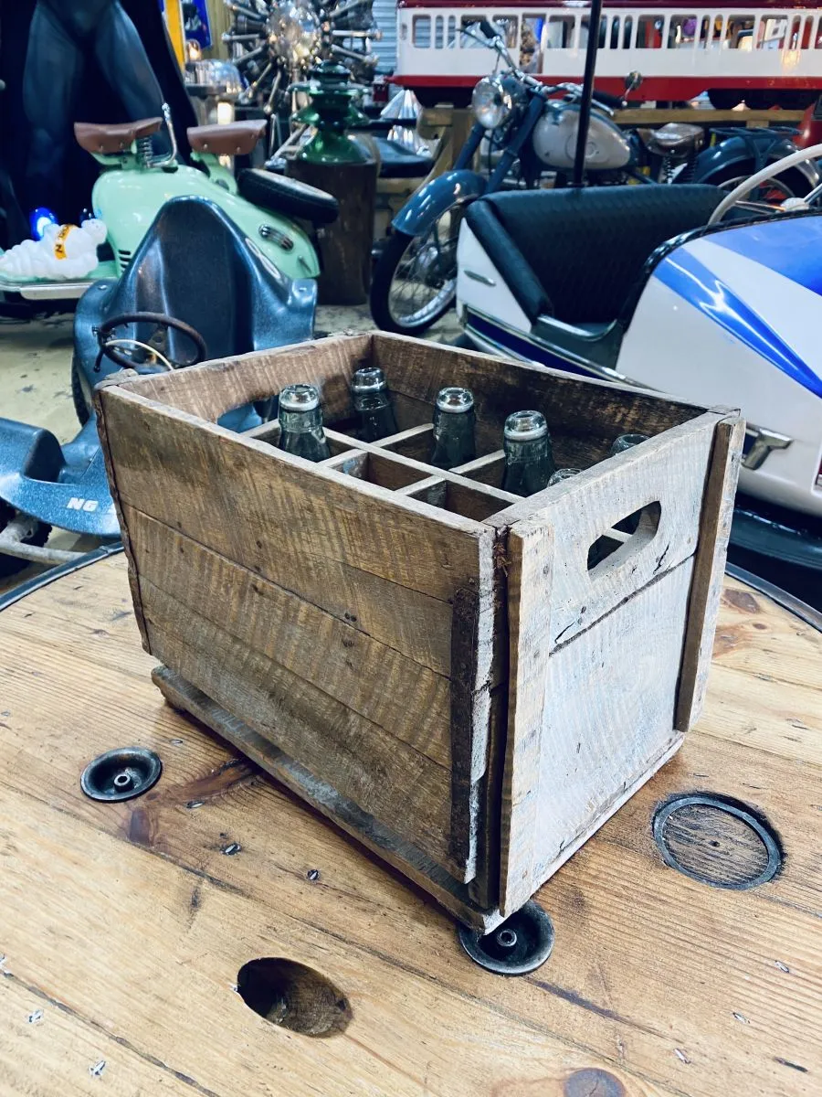 Caisse à bouteille ancienne